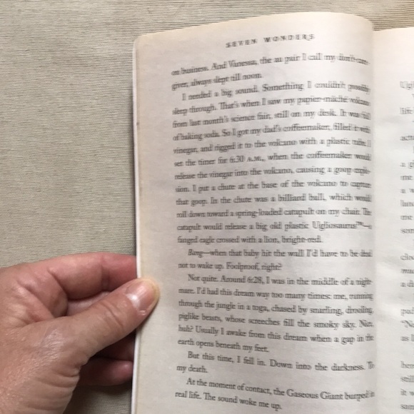 📚2/$6 The Colossus Rises #1 Seven Wonders Series - Picture 11 of 12